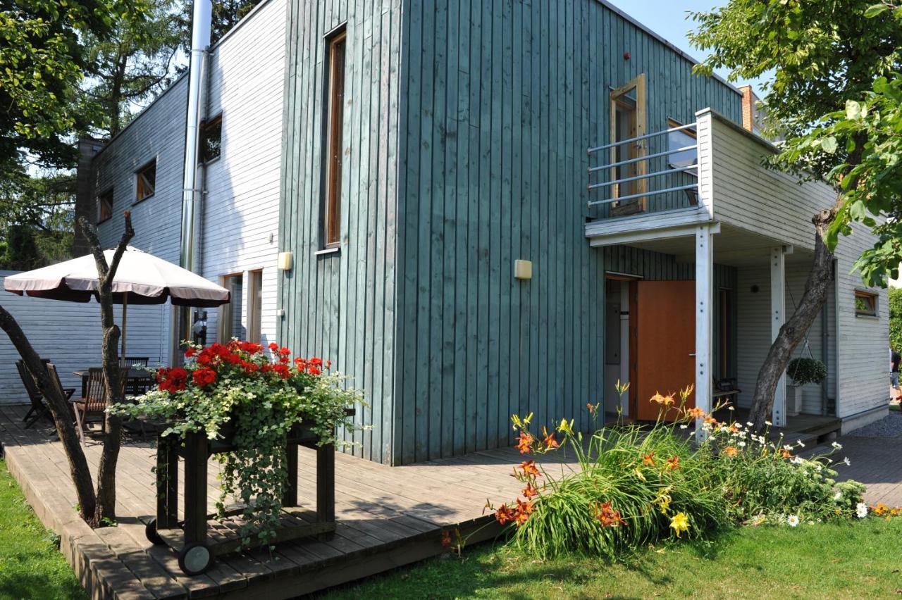 Villa Meri Apartments Пярну Экстерьер фото