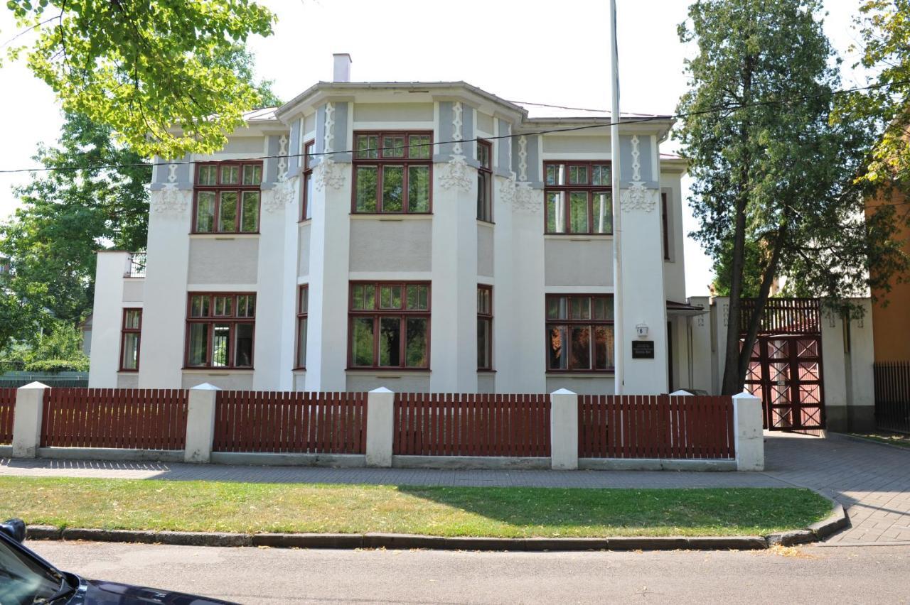 Villa Meri Apartments Пярну Экстерьер фото