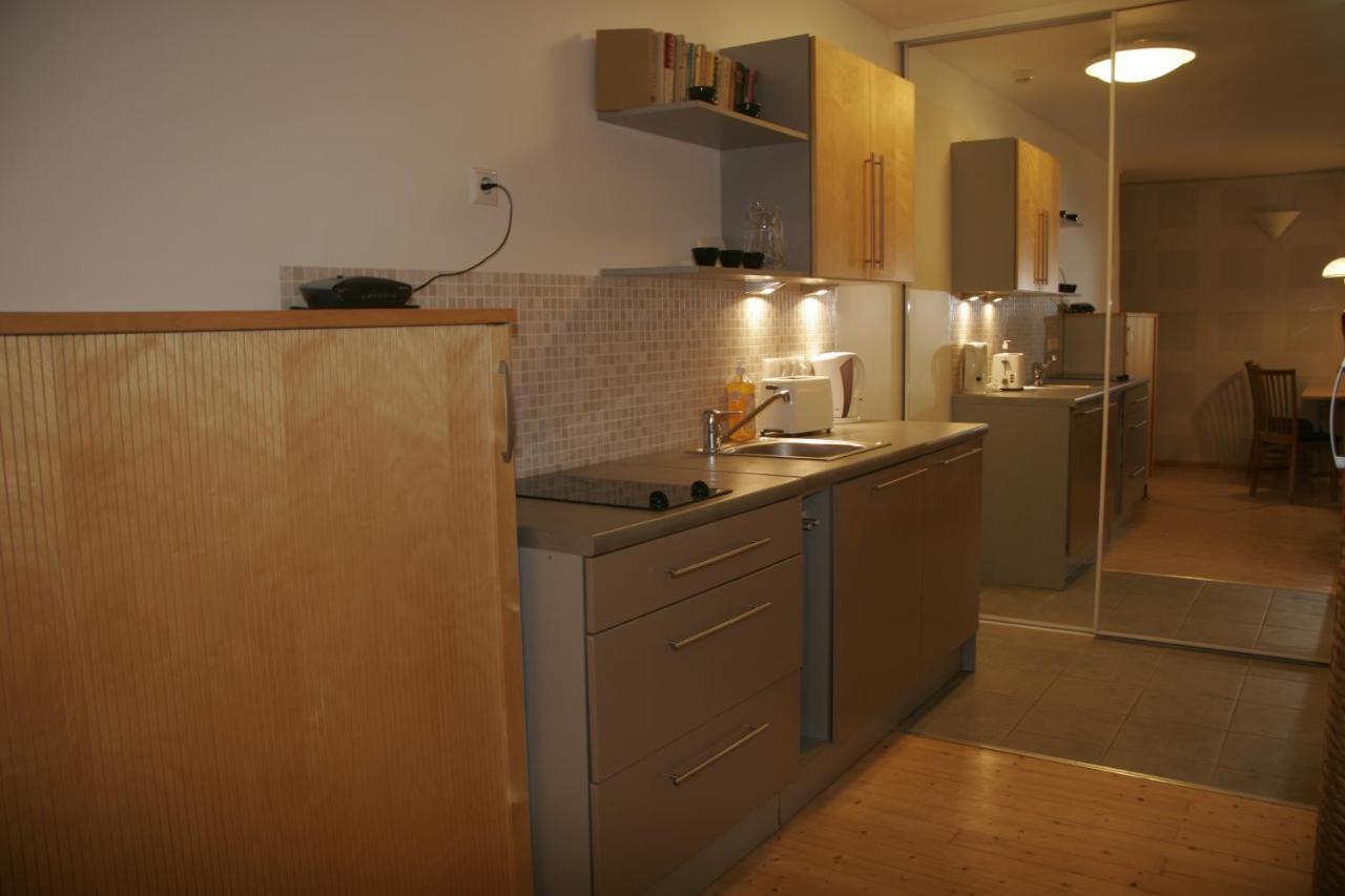 Villa Meri Apartments Пярну Экстерьер фото